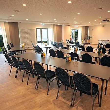Otel Weinhaus Moehle Bad Oeynhausen