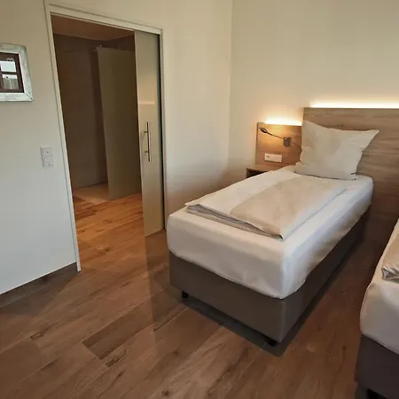 Weinhaus Moehle 3*
