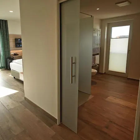 Weinhaus Moehle 3*