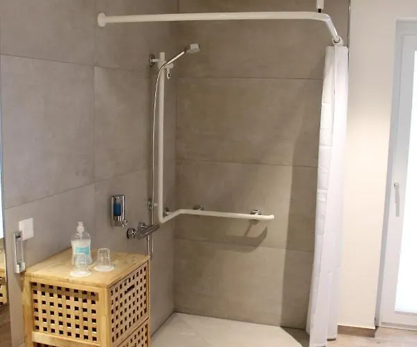 Weinhaus Moehle Szálloda 3*